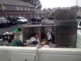 Best Construction Debris Removal  in Port Huron, MI